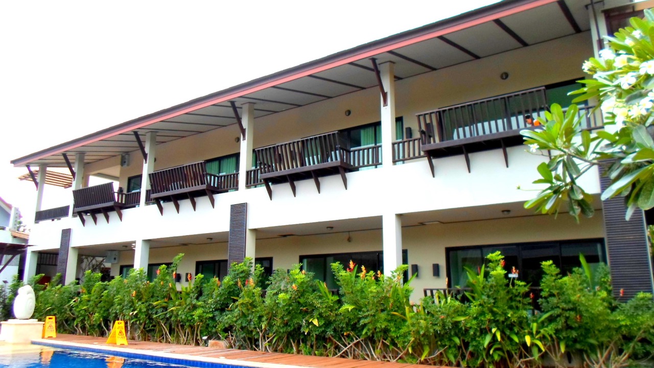 Photo of Outdoor in Makham Tia