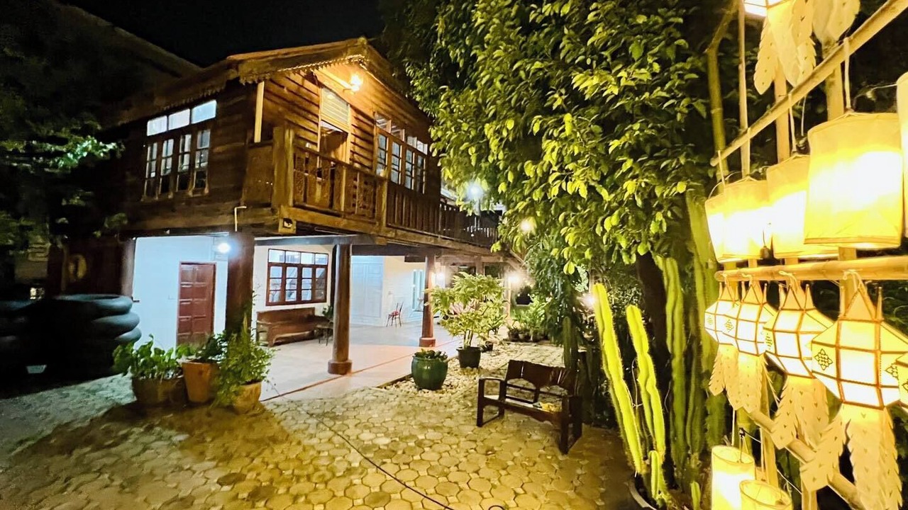 Photo of Patio Balcony in Nakhon Chai Si
