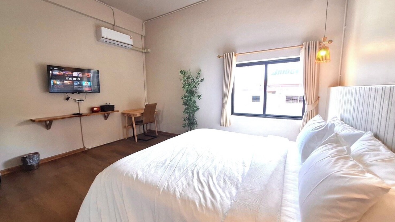 Photo of Bedroom in Bang Phra