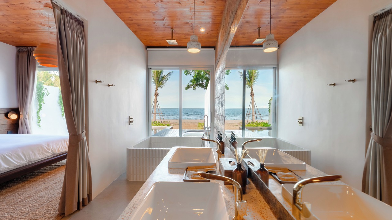 Photo of Bathroom in Pak Nam Pran