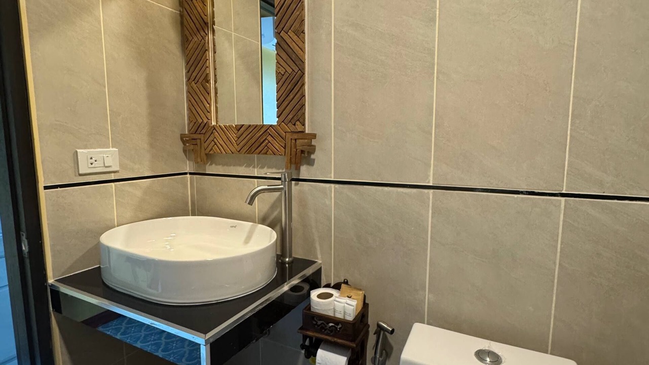Photo of Bathroom in Saphli