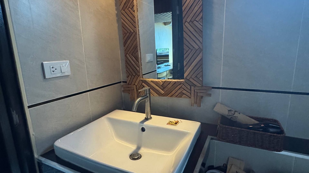 Photo of Bathroom in Saphli