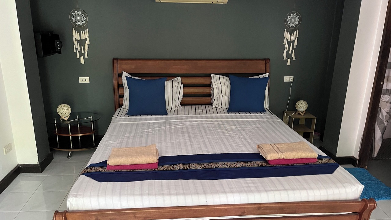 Photo of Bedroom in Maret