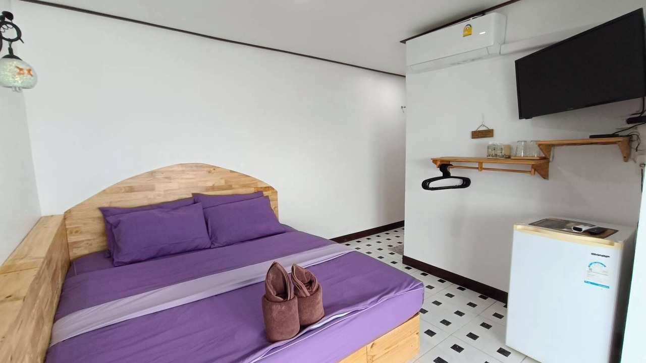 Photo of Bedroom in Koh Lan
