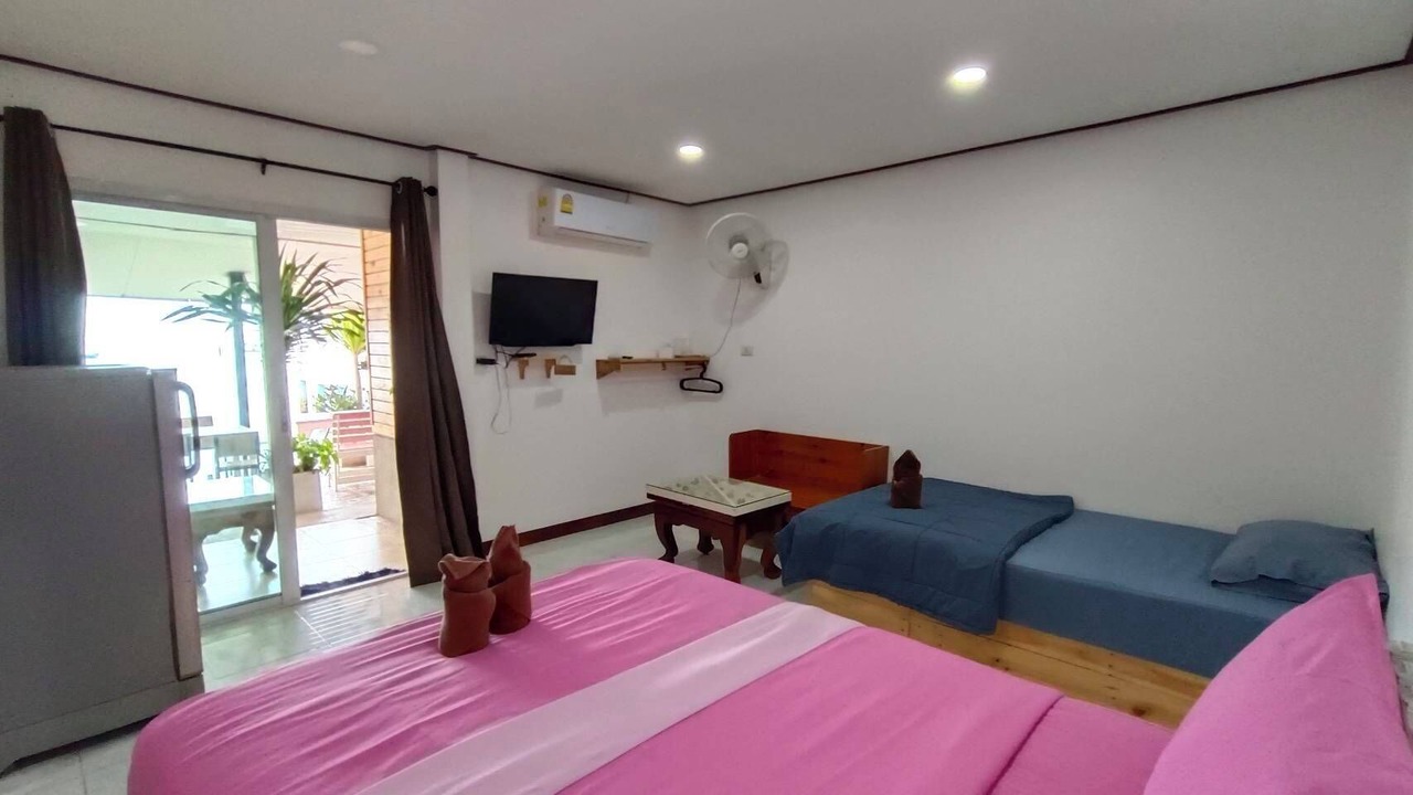 Photo of Bedroom in Koh Lan