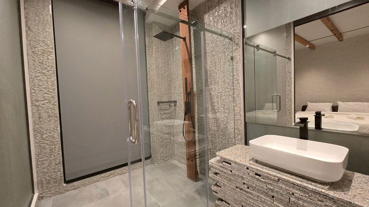 Photo of Bathroom in Hin Lek Fai