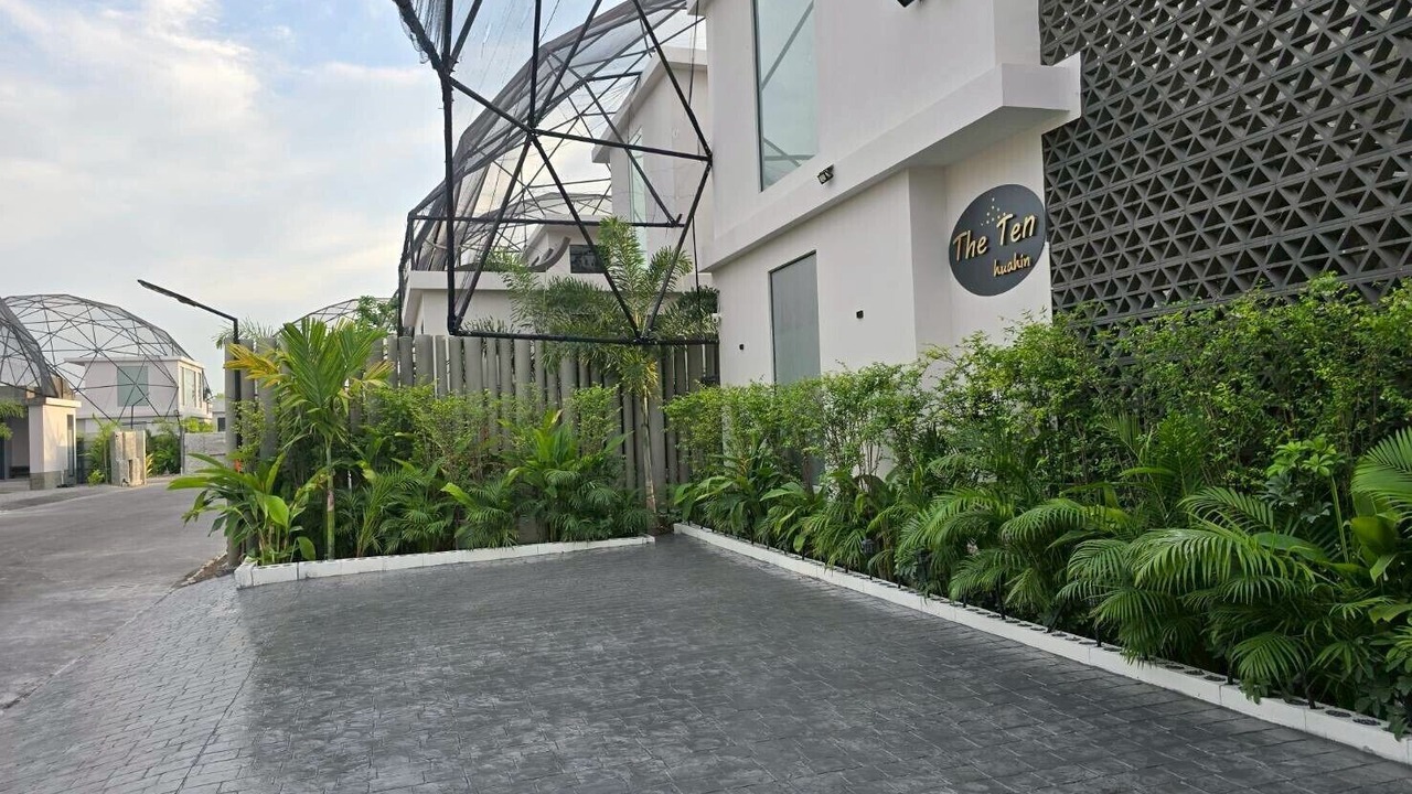Photo of Outdoor in Hin Lek Fai