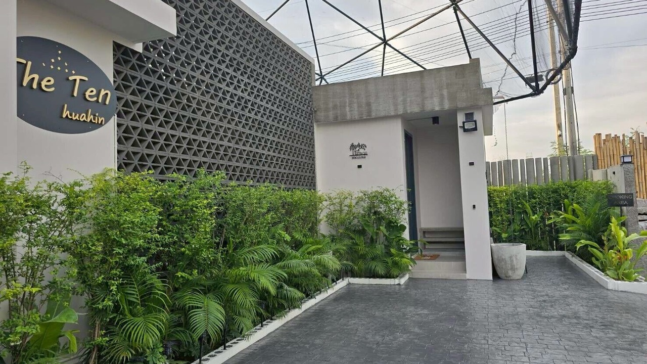 Photo of Outdoor in Hin Lek Fai
