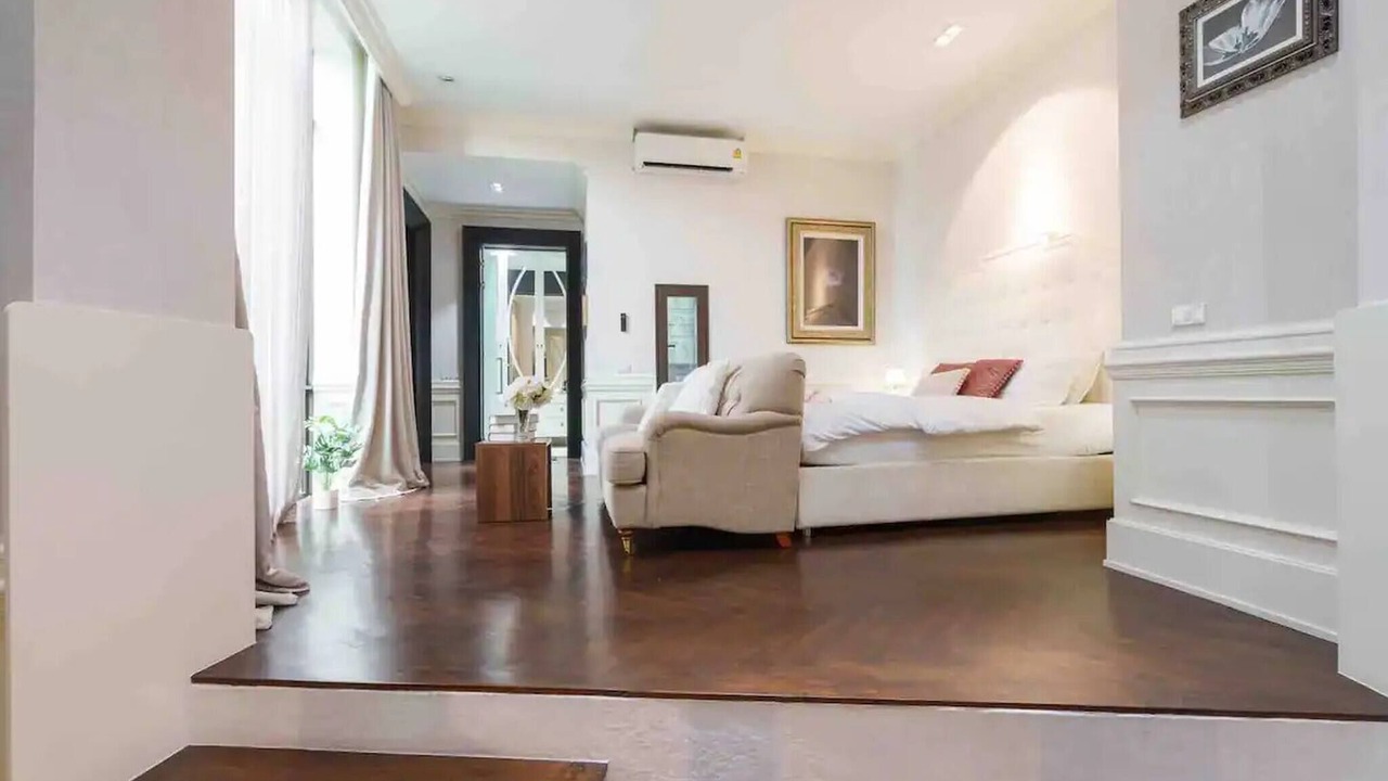 Photo of Bedroom in Ekkamai