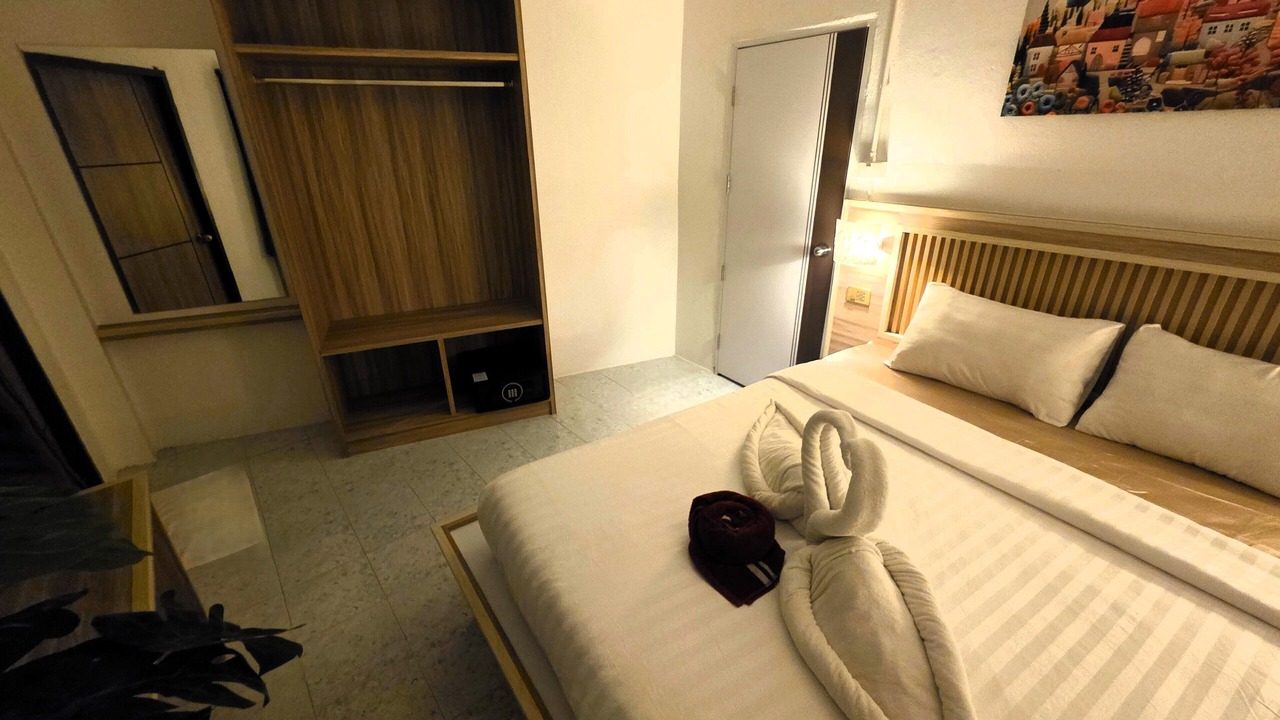 Photo of Bedroom in Haad Rin