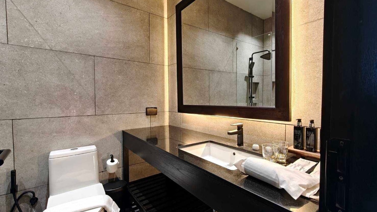 Photo of Bathroom in Khaem Son
