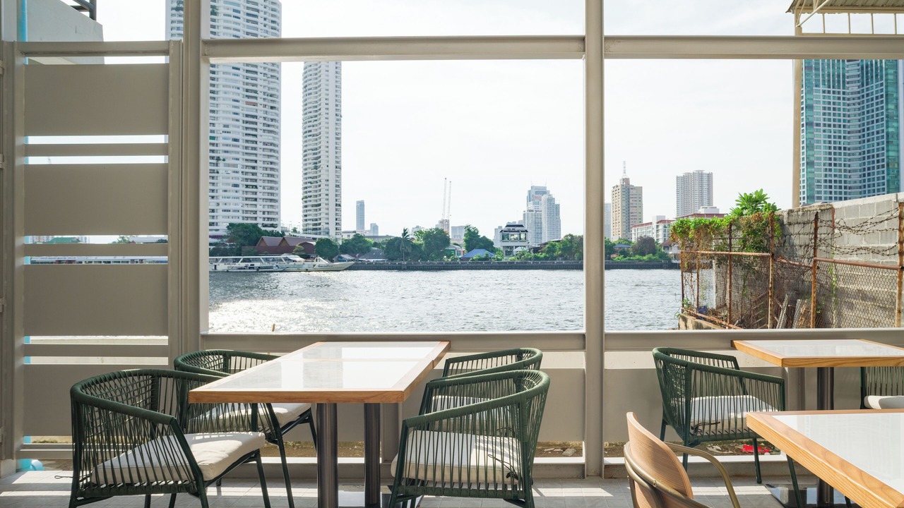 Photo of Patio Balcony in Yan Nawa
