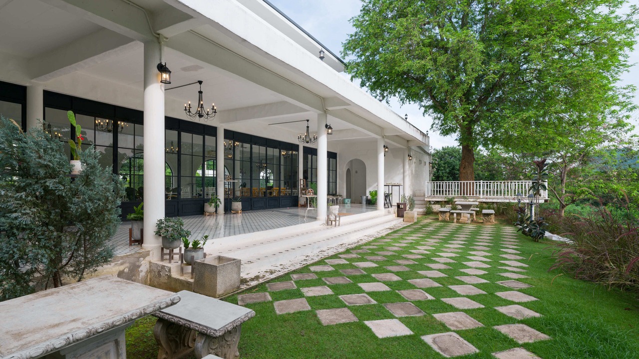 Photo of Outdoor in Song Phi Nong
