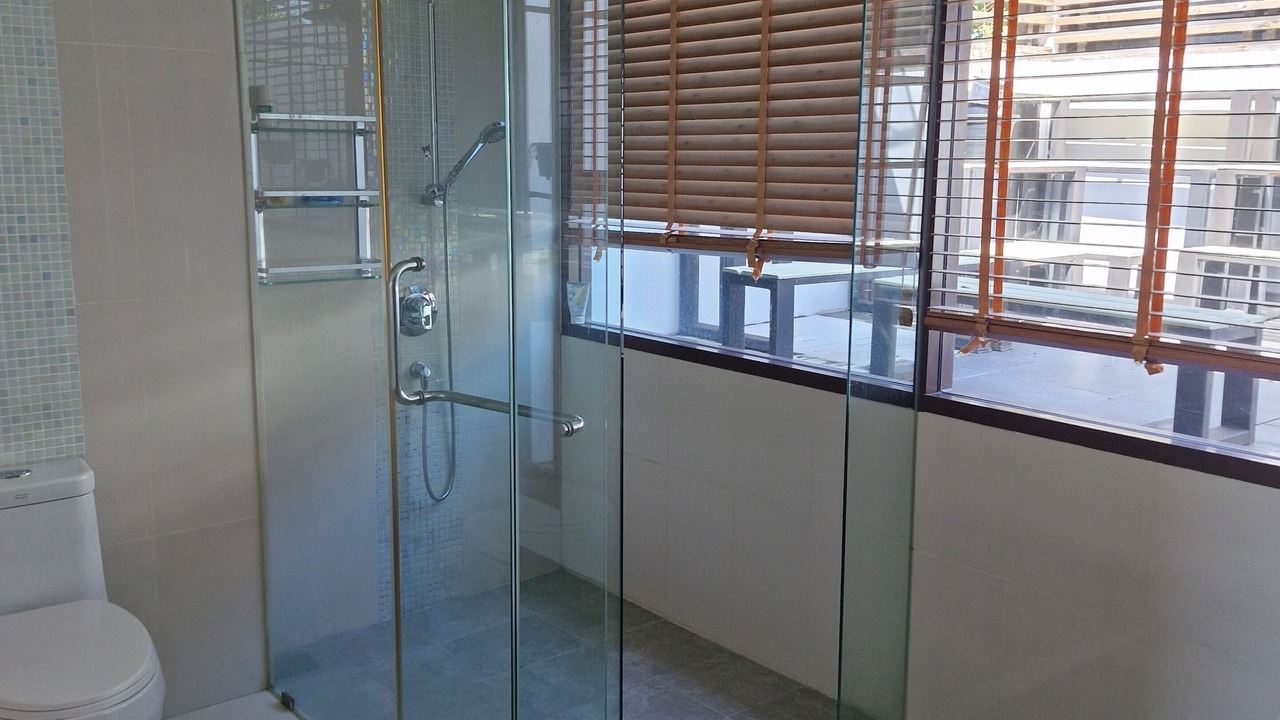 Photo of Bathroom in Kram