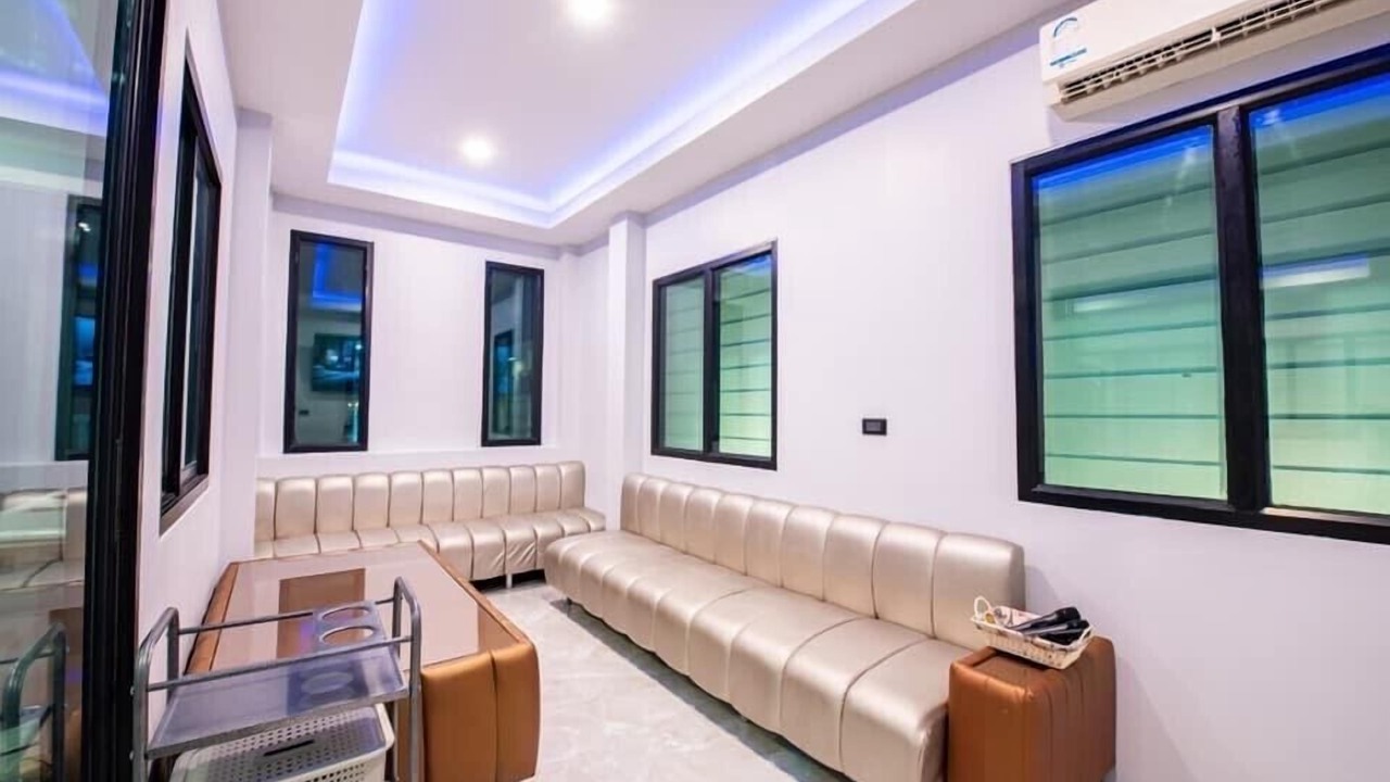 Photo of Livingroom in Bang Sare