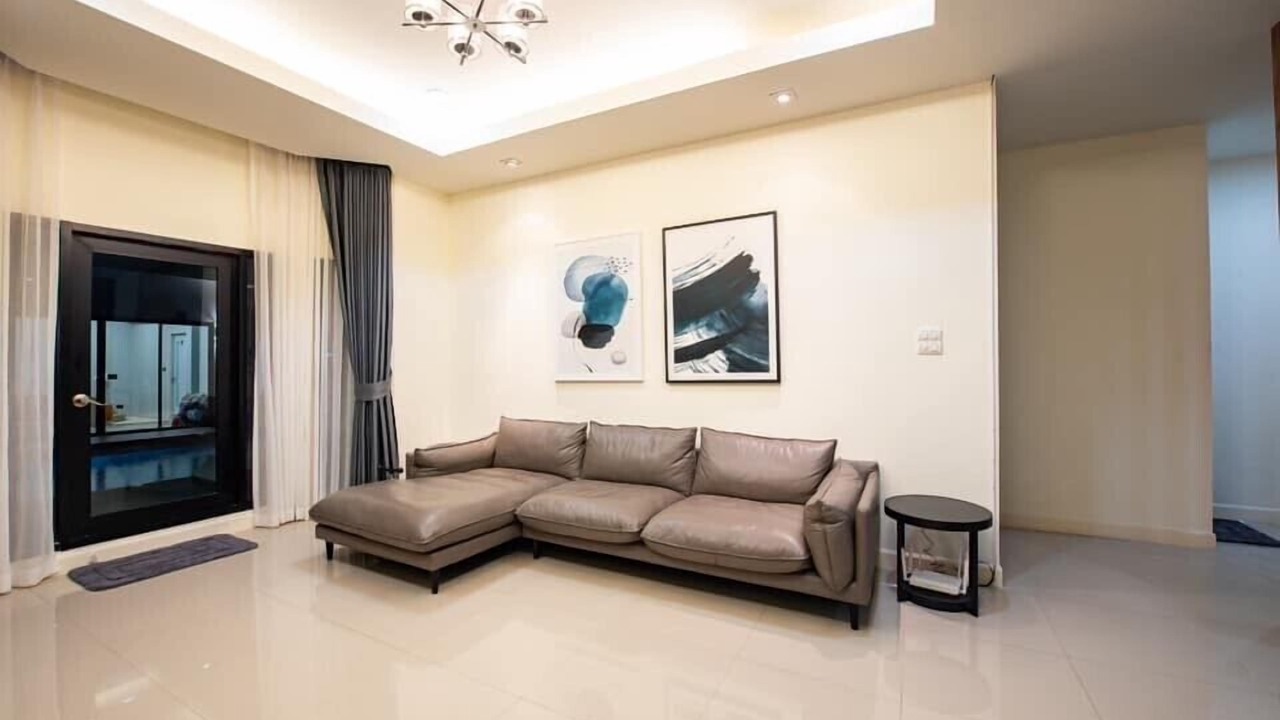 Photo of Livingroom in Bang Sare