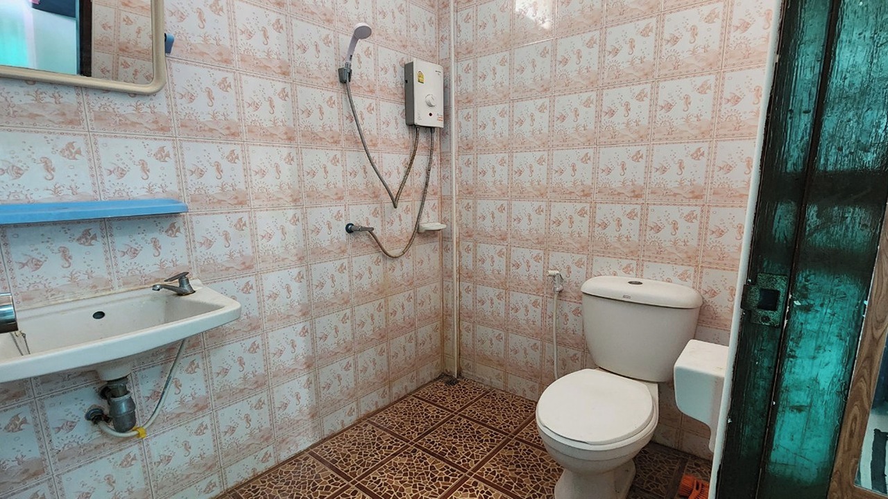 Photo of Bathroom in Kamphaeng Saen