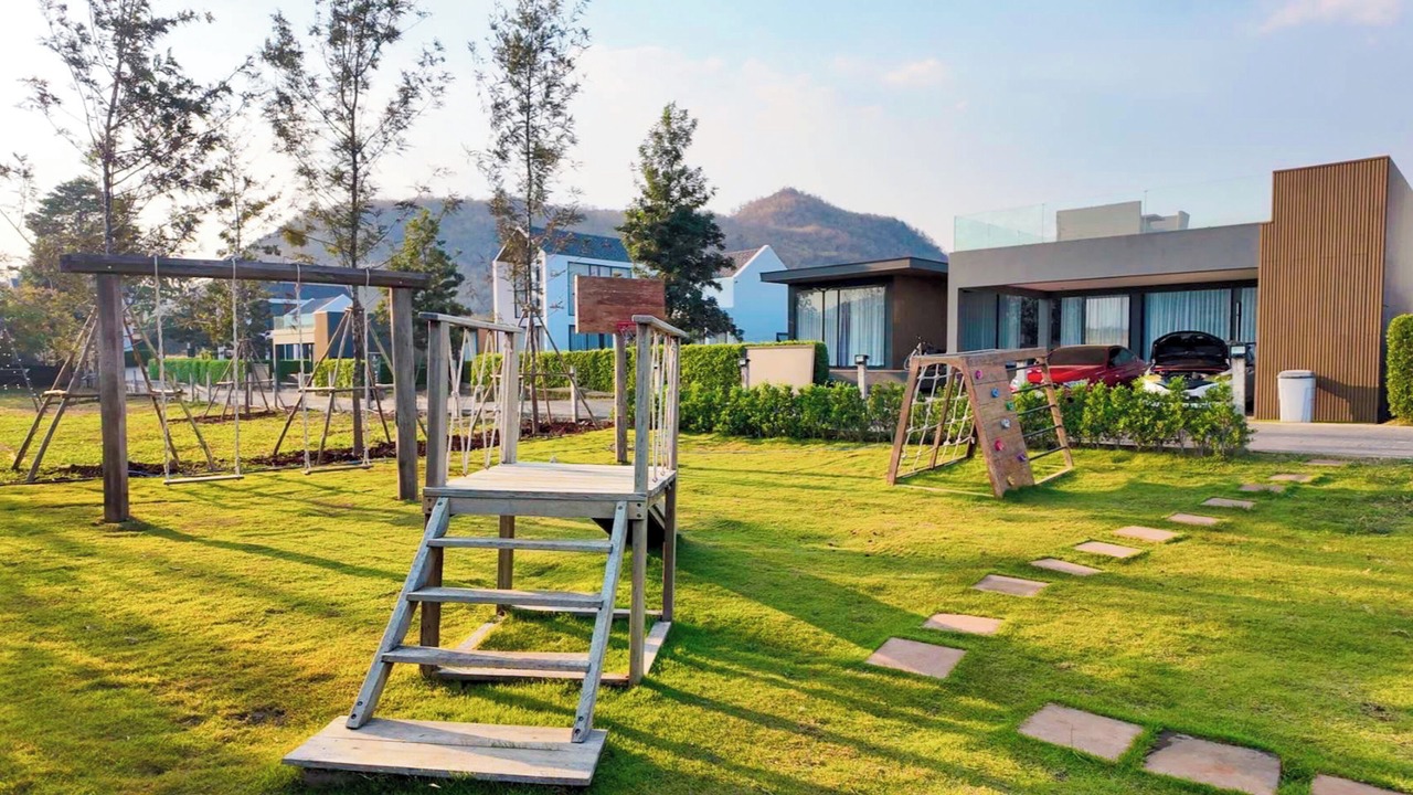 Photo of Outdoor in Mu Si