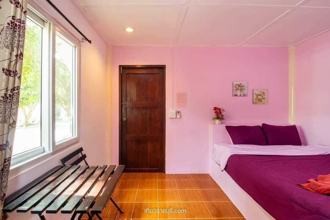 Photo of Bedroom in Photharam