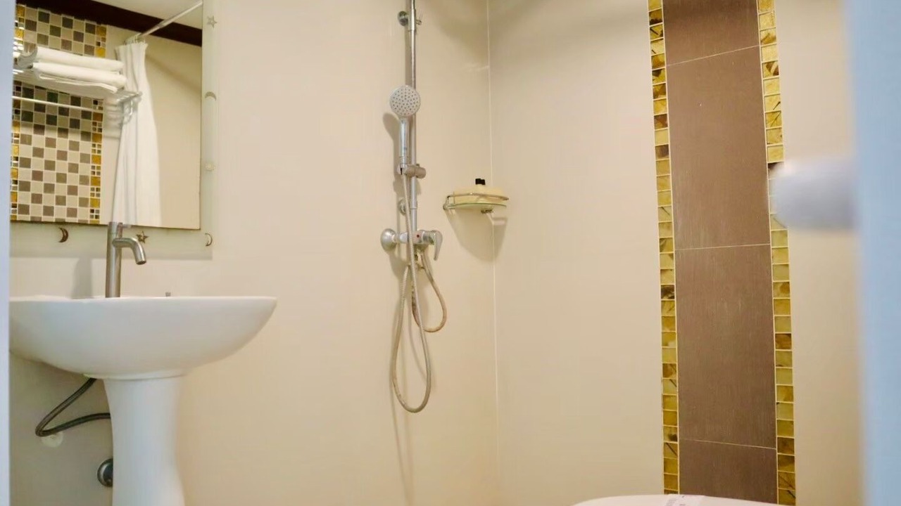 Photo of Bathroom in Nai Mueang