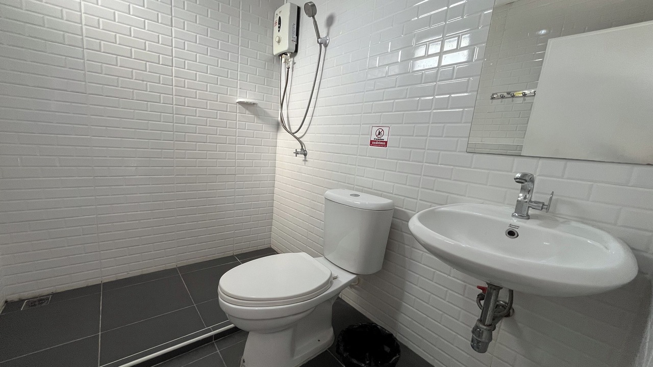 Photo of Bathroom in Rai Khing