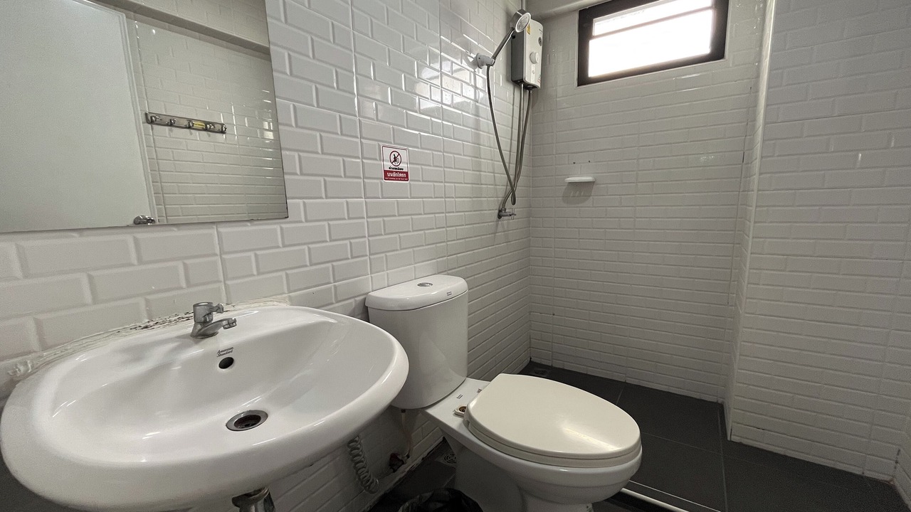 Photo of Bathroom in Rai Khing