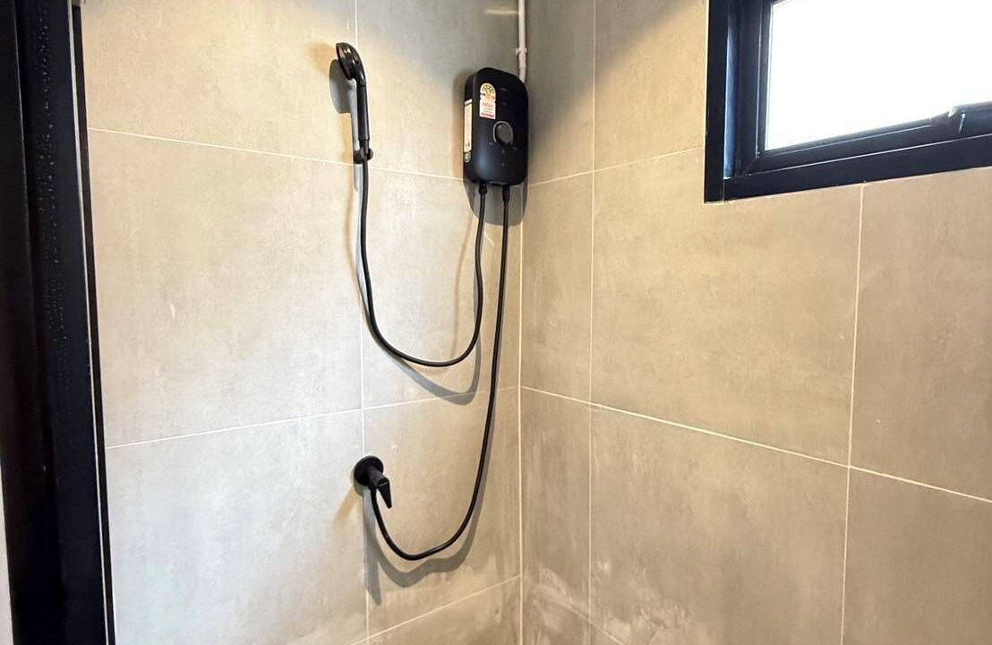Photo of Bathroom in Wat Sam Phraya