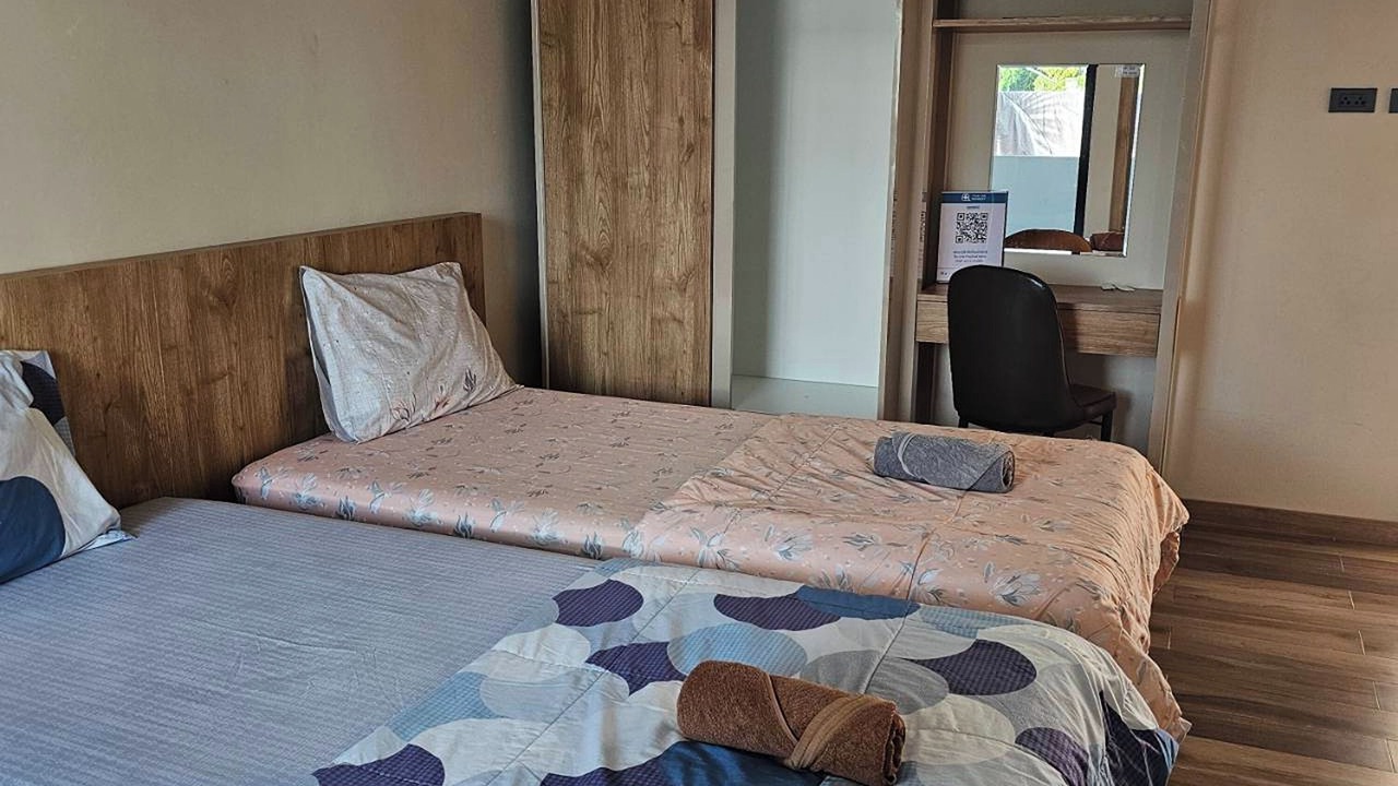 Photo of Bedroom in Phra Samut Chedi