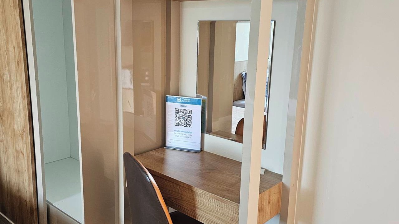 Photo of Bedroom in Phra Samut Chedi