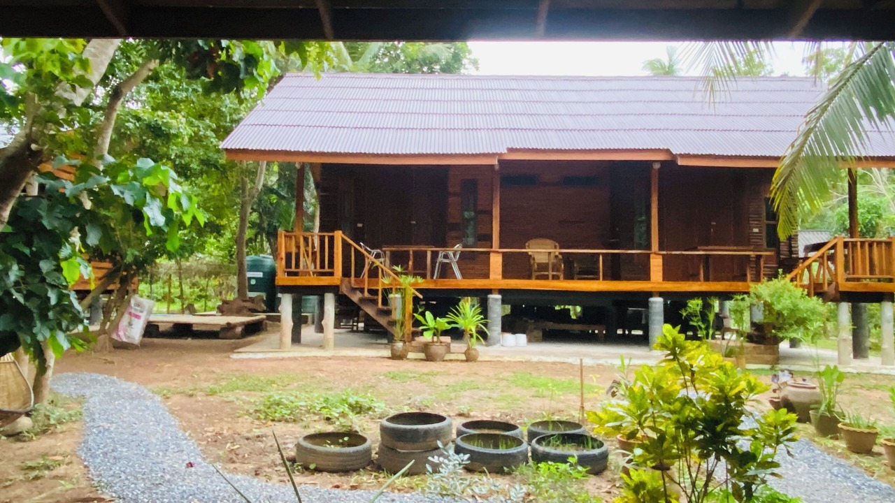 Photo of Patio Balcony in Nuea Khlong