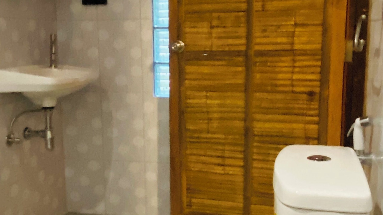Photo of Bathroom in Nuea Khlong