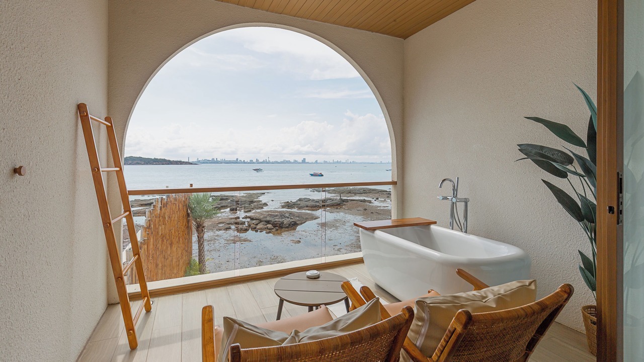 Photo of Bedroom in Koh Lan