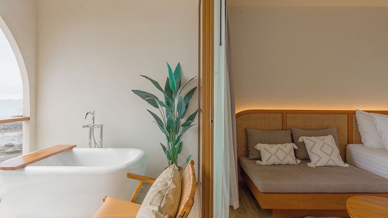 Photo of Bedroom in Koh Lan