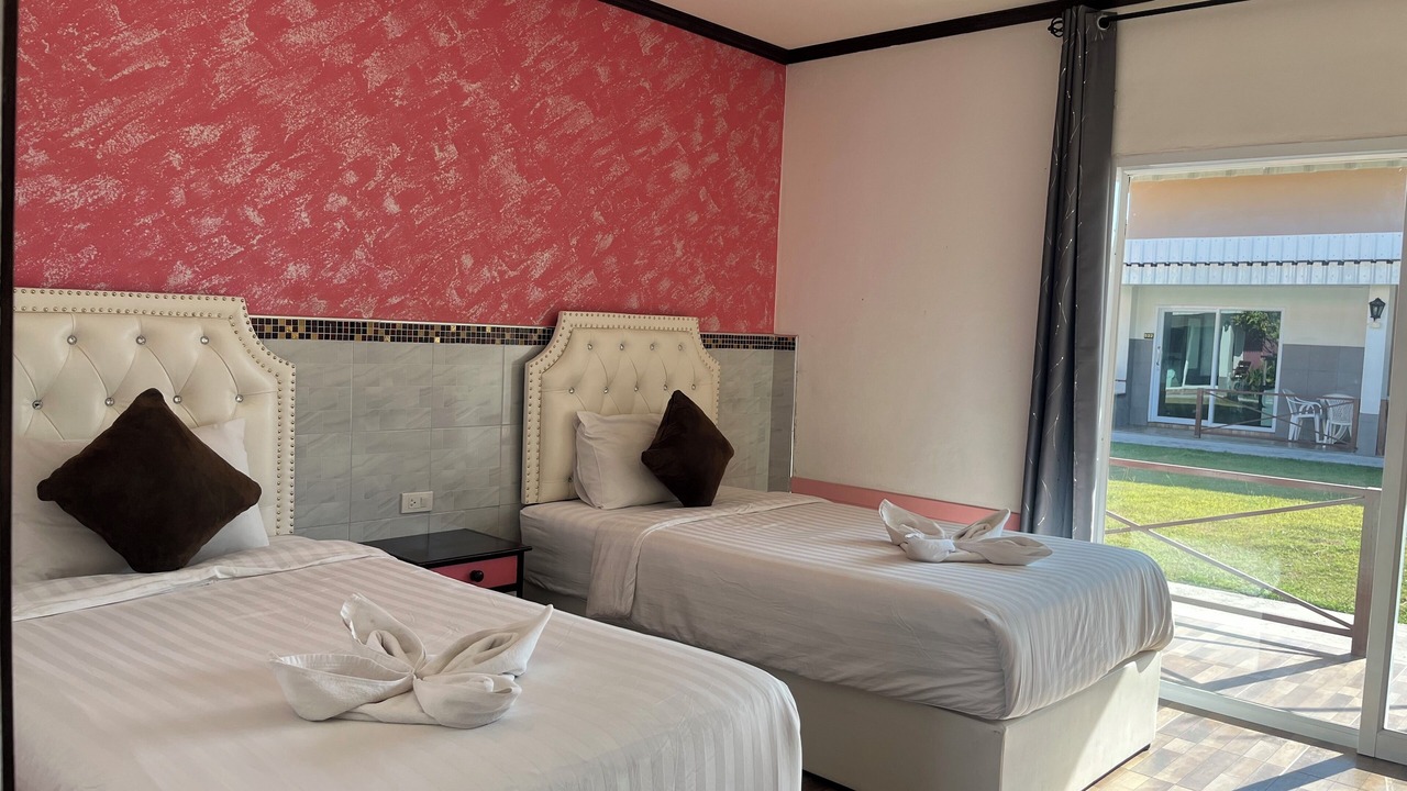 Photo of Bedroom in Chomphu