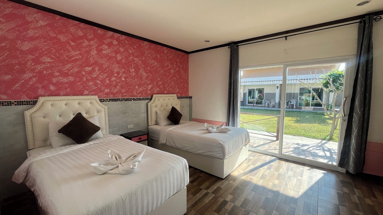 Photo of Bedroom in Chomphu