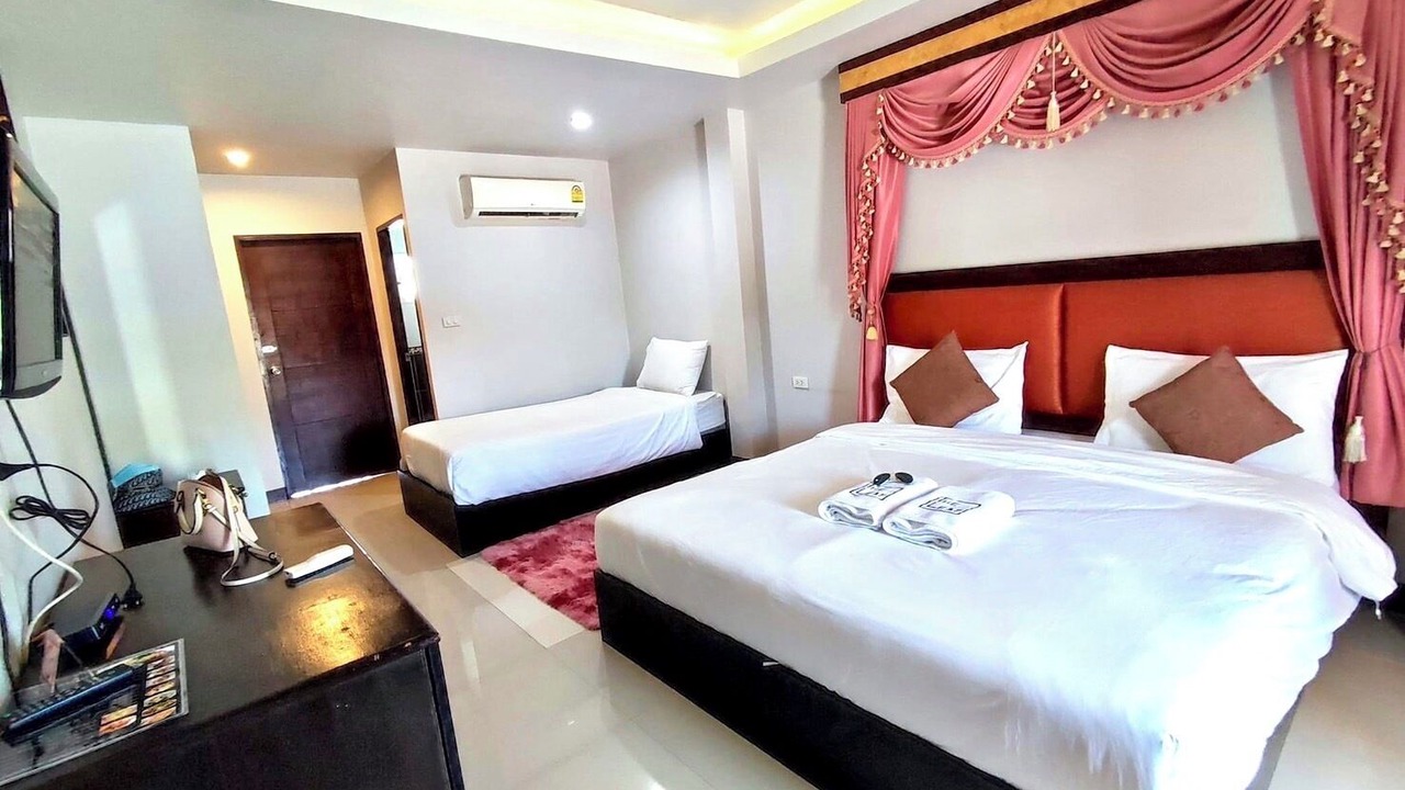 Photo of Bedroom in Koh Lan
