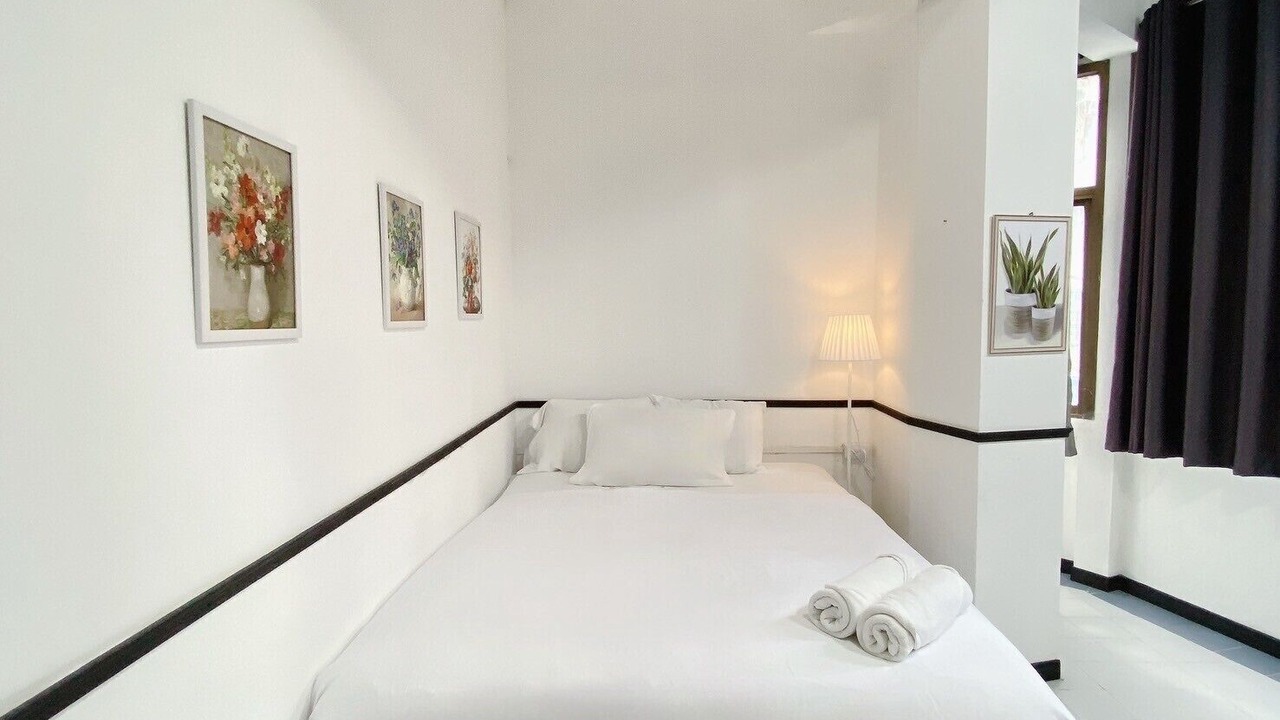 Photo of Bedroom in Hua Lamphong