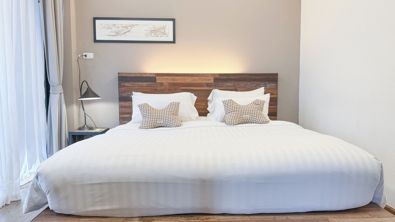 Photo of Bedroom in Amphawa