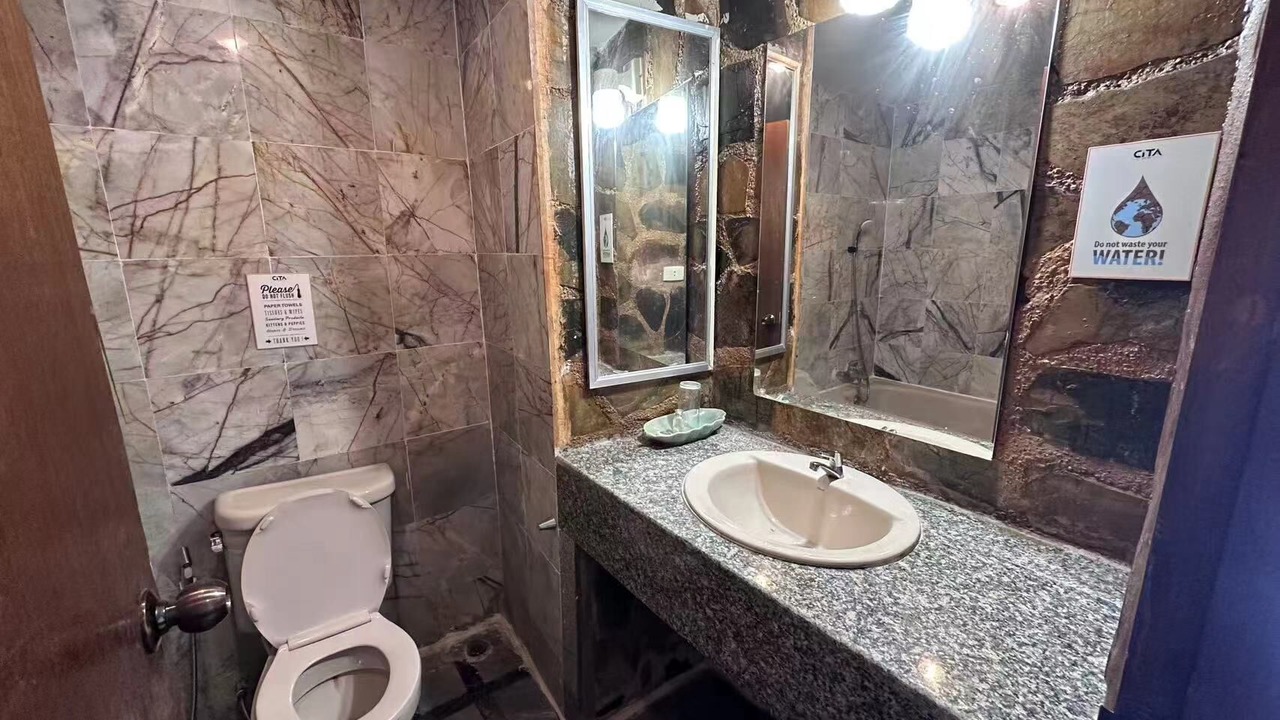 Photo of Bathroom in Central Pattaya