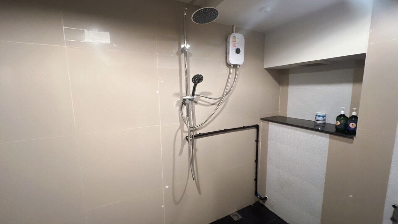 Photo of Bathroom in Pratunam