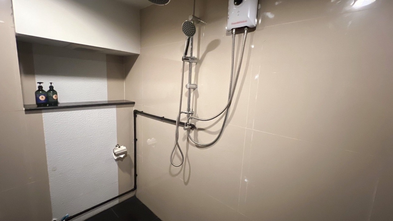 Photo of Bathroom in Pratunam