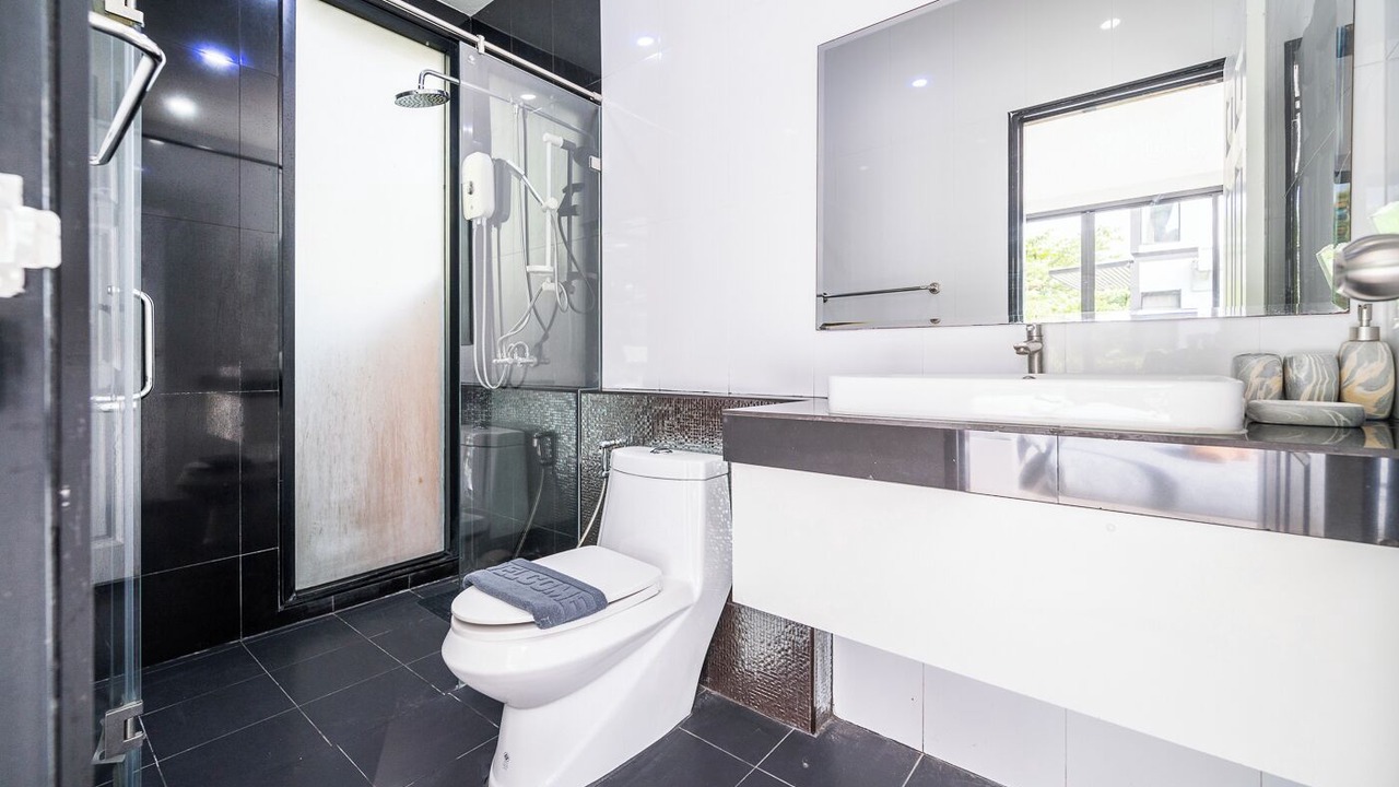 Photo of Bathroom in Huai Yai