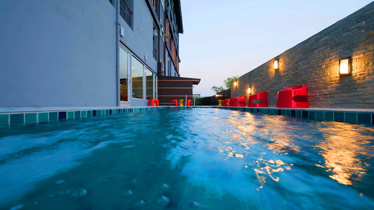 Photo of Outdoor in Racha Thewa