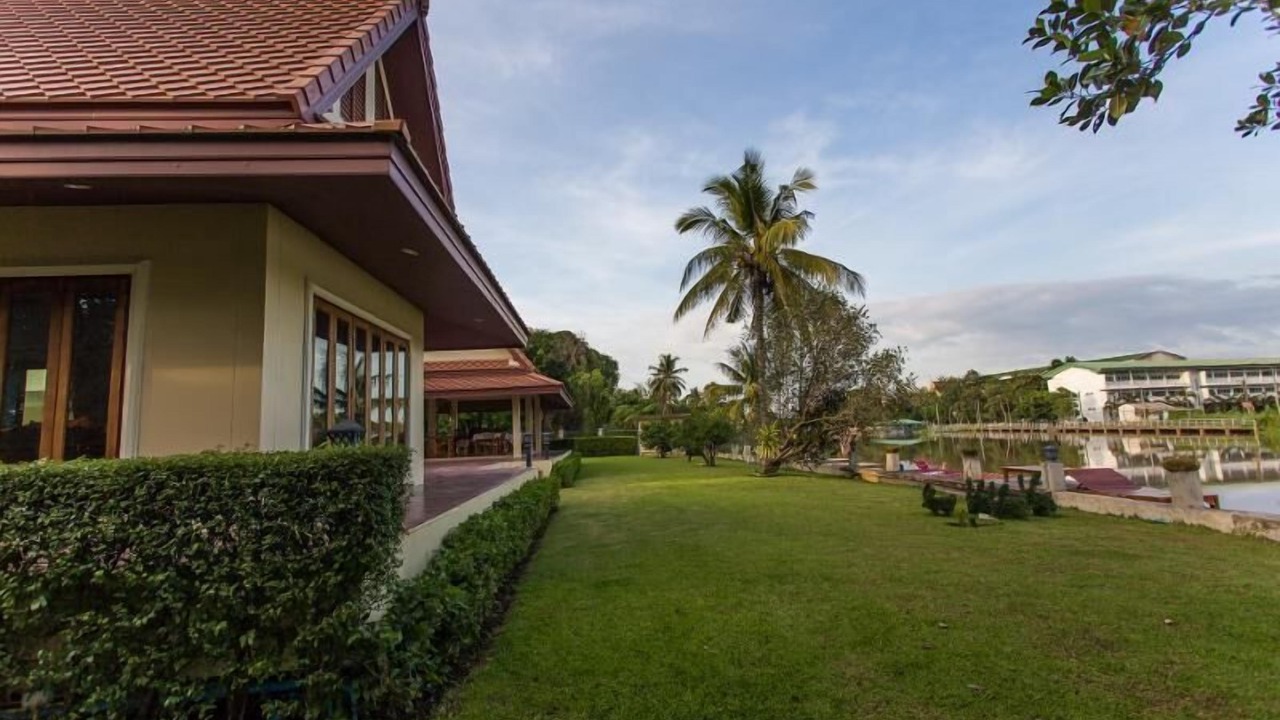 Photo of Outdoor in Doem Bang Nang Buat