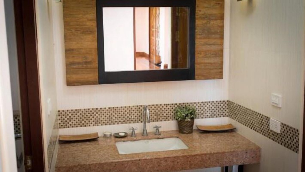 Photo of Bathroom in Doem Bang Nang Buat