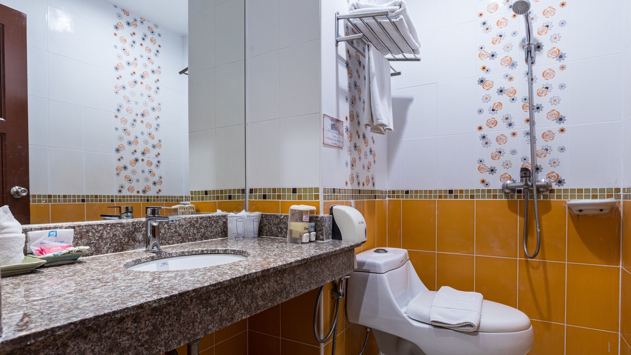 Photo of Bathroom in Pak Kret