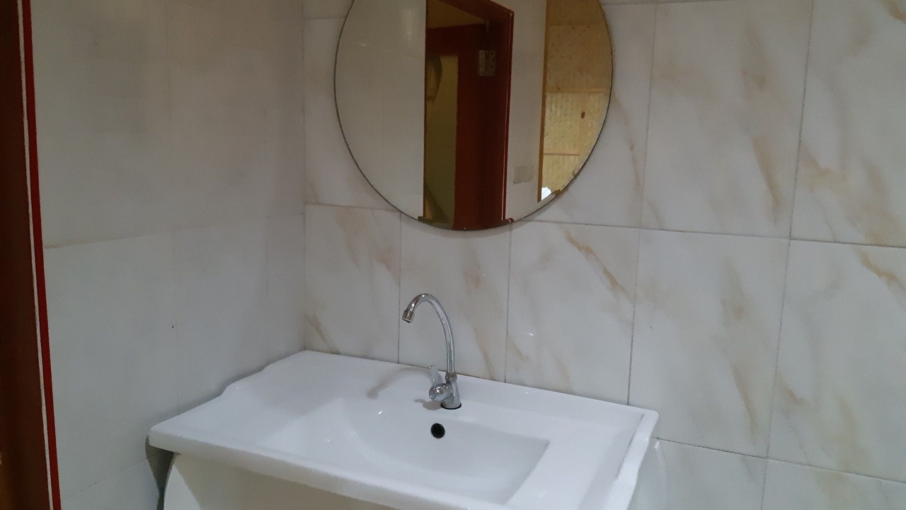 Photo of Bathroom in Don Muang