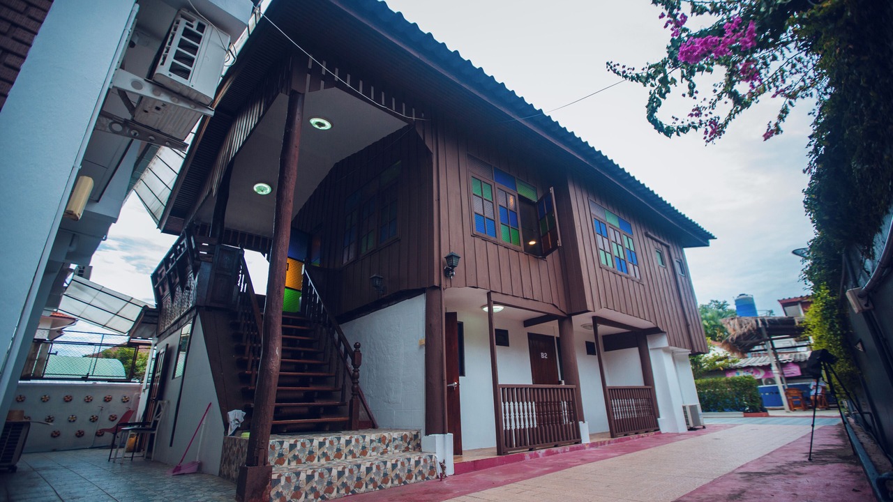 Photo of Outdoor in Wua Lai
