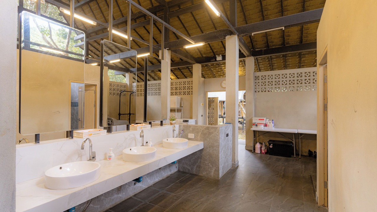 Photo of Bathroom in Pa Pae
