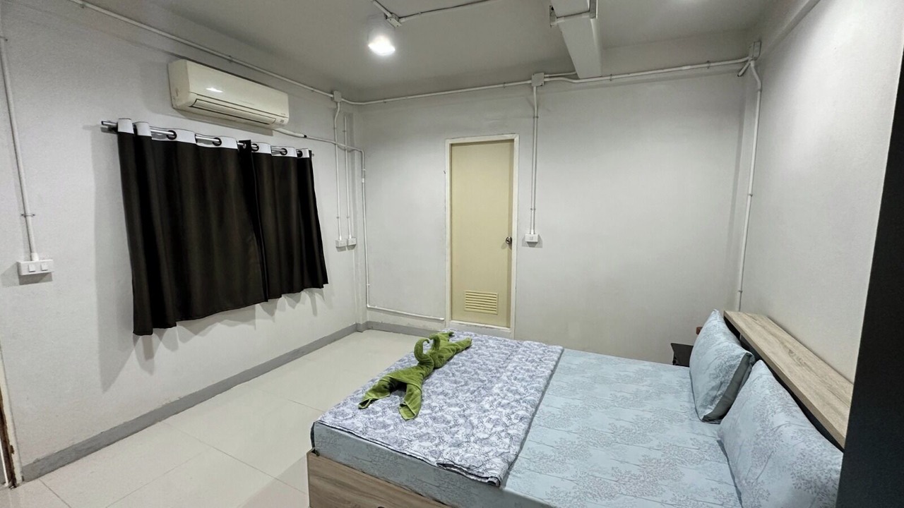Photo of Bedroom in Bangkok Yai